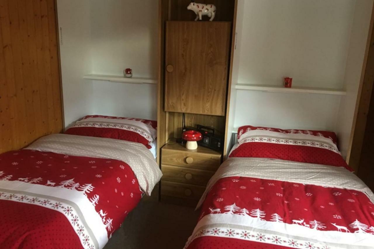 Apartament Haus Bortis Goms Zewnętrze zdjęcie